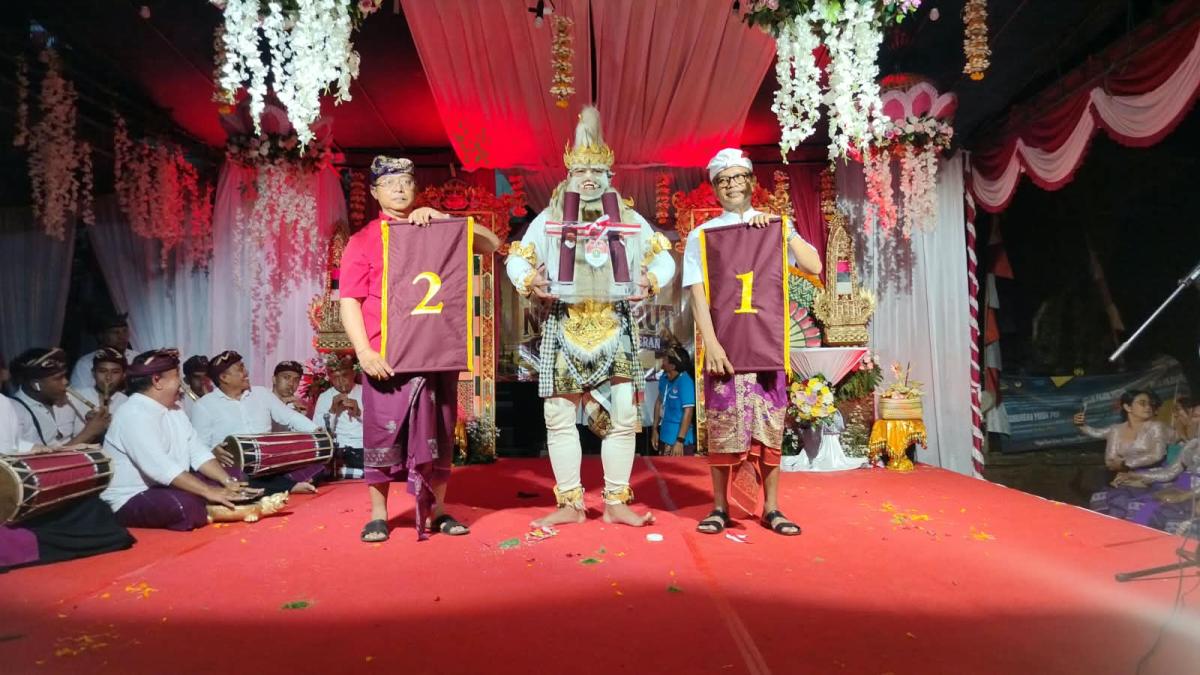 Dua Calon Berebut Kursi Perbekel Kenderan, Pengundian Nomor Urut Dikemas Layaknya Pilkada