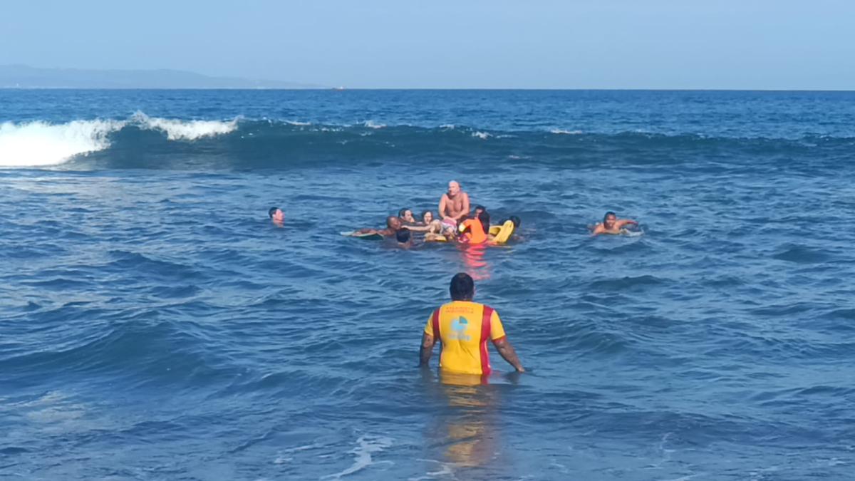 Empat Jam Hilang, Perempuan Terseret Arus di Pantai Masceti Ditemukan Meninggal oleh Peselancar Asing