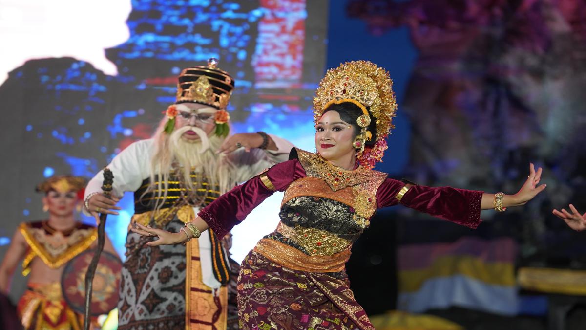 Festival Semarapura ke-8 Resmi Dibuka, Dorong Ekonomi Kreatif dan Pelestarian Budaya Klungkung