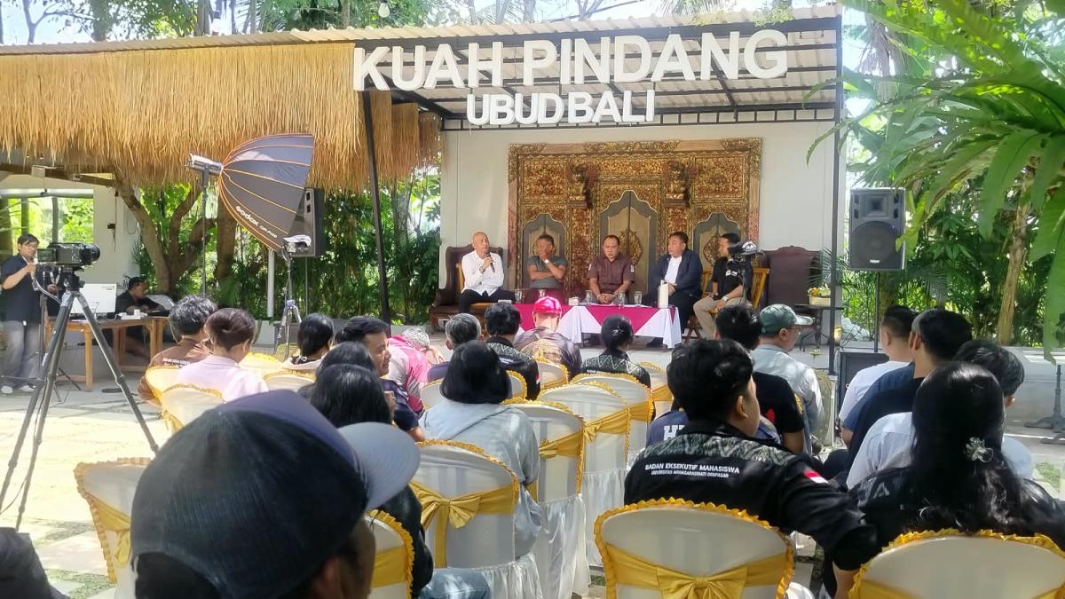 Gemerlap Pariwisata Bali Tak Selalu Berbanding Lurus dengan Kesejahteraan Pekerja