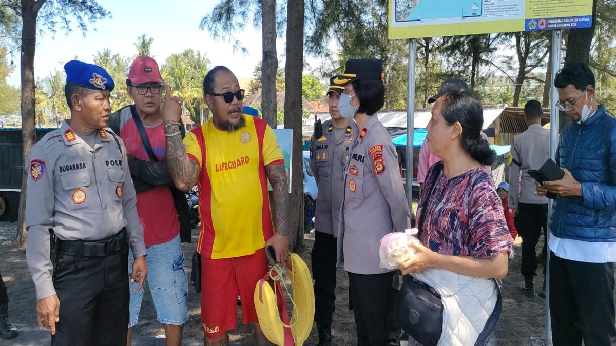 Terseret Ombak di Pantai Masceti, Warga Sukawati Masih Dalam Pencarian